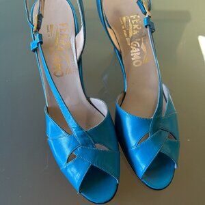Salvatore Ferragamo Turquoise Heels - Size 6AAA (Narrow)